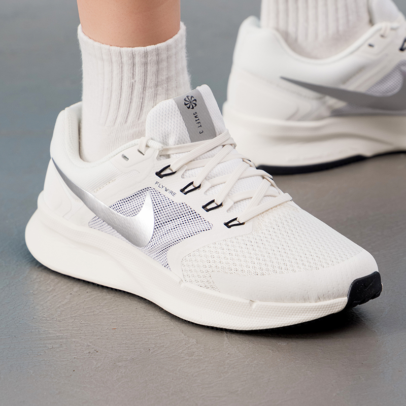 Lightweight Road Running Shoes - Женская обувь Nike, оригинальная модель, легкая,